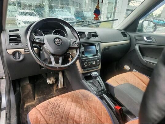 Skoda Yeti, 2015&nbsp;г., 186&nbsp;987&nbsp;км