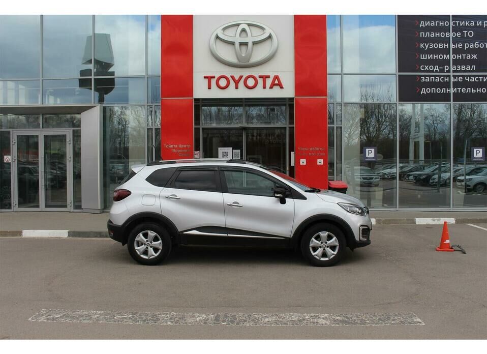 Renault Kaptur 1.6 CVT (114 л.с.)
