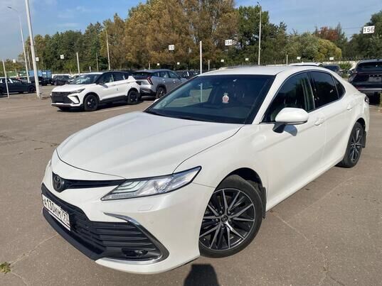 Toyota Camry, 2021 г., 97 547 км