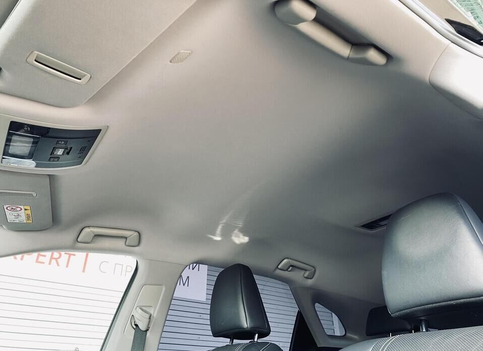 Lexus RX, IV Рестайлинг 300 2.0 AT (238 л.с.) 4WD