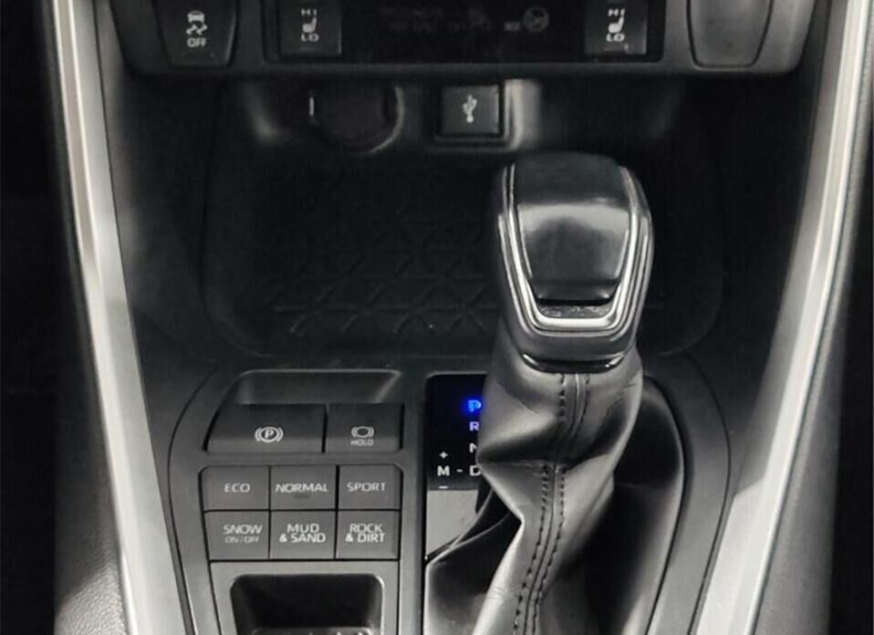 Toyota RAV4, V (XA50) 2.0 CVT (149 л.с.) 4WD