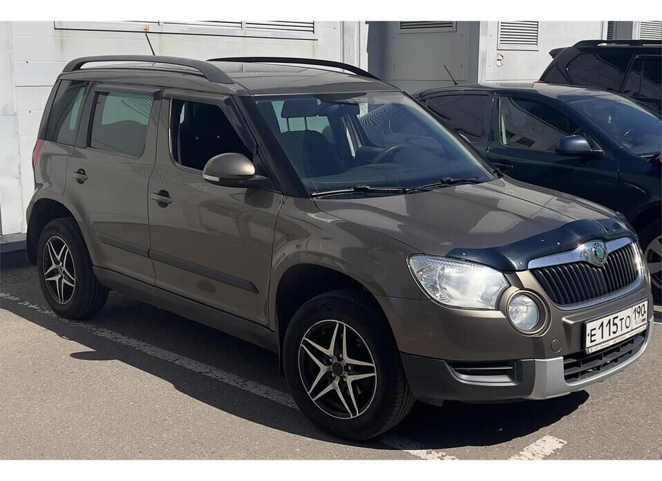 Skoda Yeti, I 1.2 MT (105 л.с.)