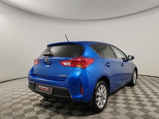 Toyota Auris, 2013&nbsp;г., 146&nbsp;941&nbsp;км