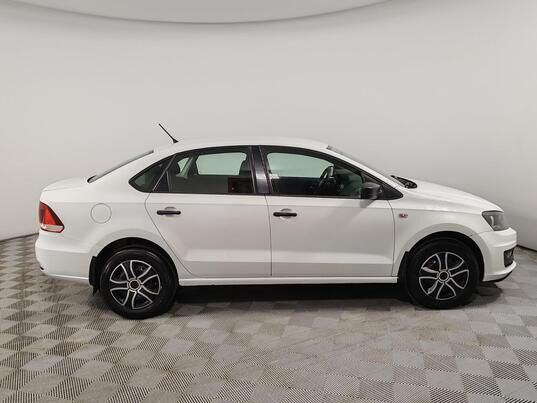 Volkswagen Polo, 2016 г., 132 998 км
