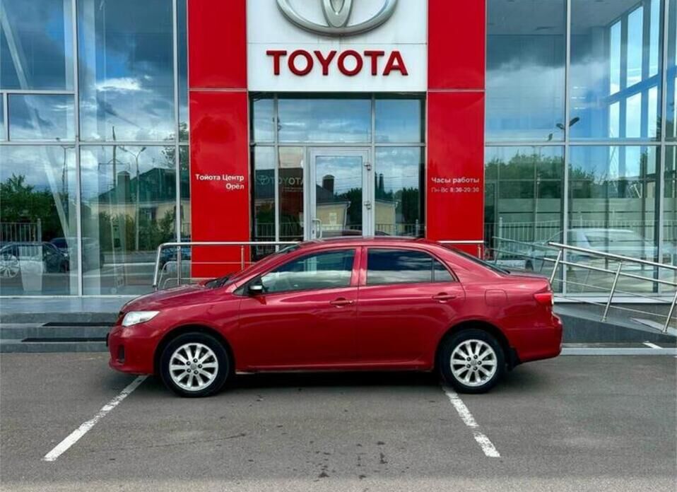 Toyota Corolla, X (E140, E150) Рестайлинг 1.6 MT (124 л.с.)
