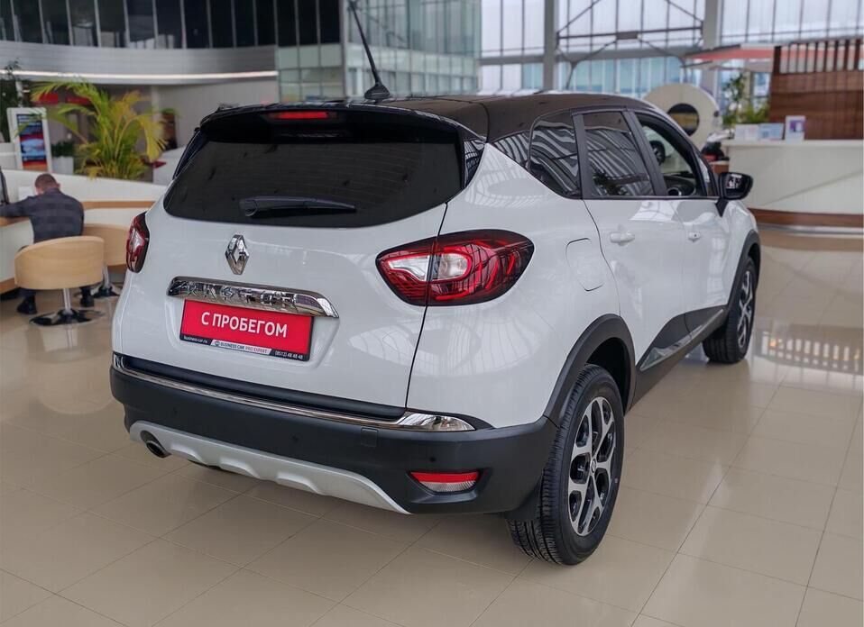 Renault Kaptur, I Рестайлинг 1.6 CVT (114 л.с.)