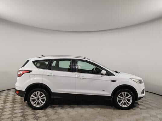 Ford Kuga, 2018&nbsp;г., 130&nbsp;469&nbsp;км