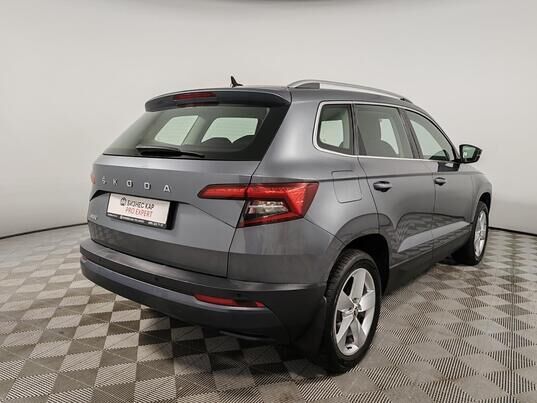 Skoda Karoq, 2020 г., 95 158 км