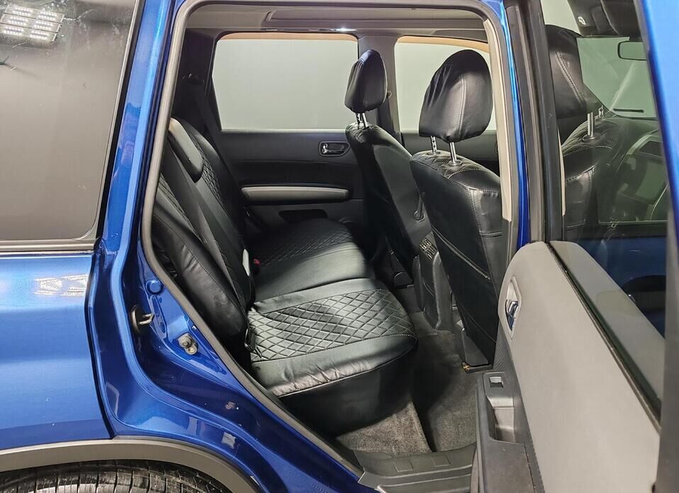 Nissan X-Trail, II 2.0 CVT (141 л.с.) 4WD
