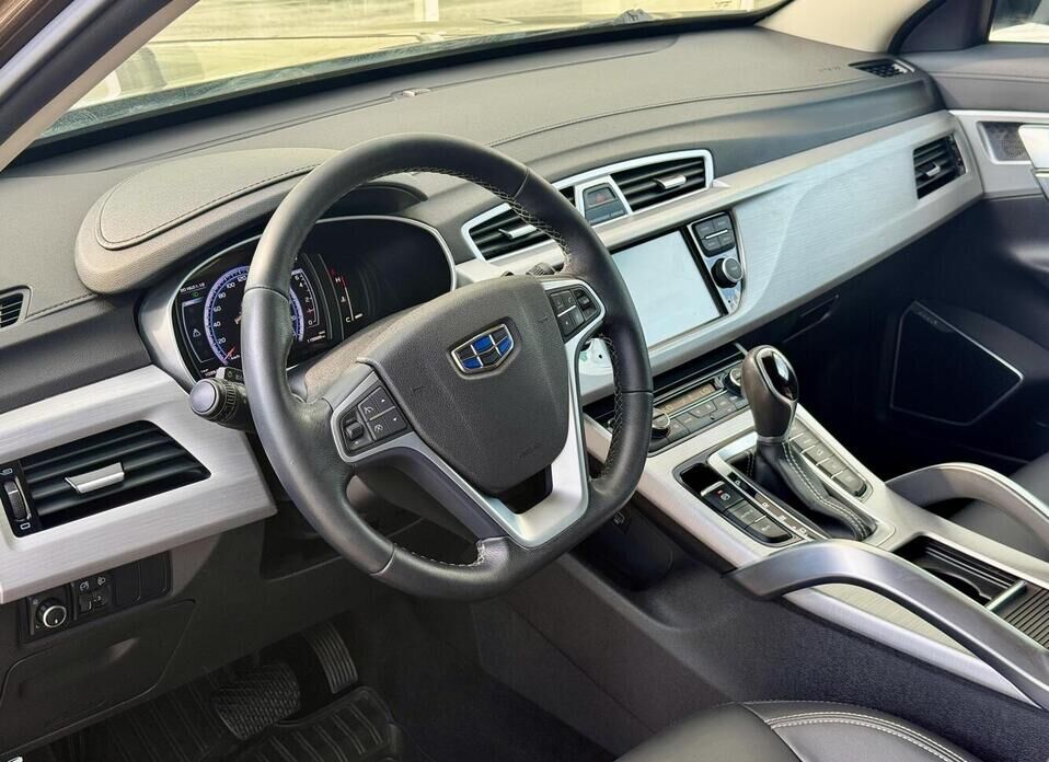 Geely Atlas, I 2.4 AT (149 л.с.) 4WD
