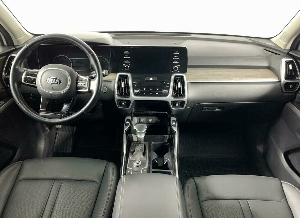 Kia Sorento 2.5 AT (179 л.с.) 4WD