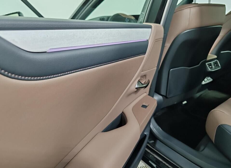 Lexus ES, VII Рестайлинг 2 200 2.0 CVT (173 л.с.)