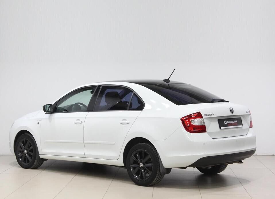 Skoda Rapid, I Рестайлинг 1.6 MT (110 л.с.)
