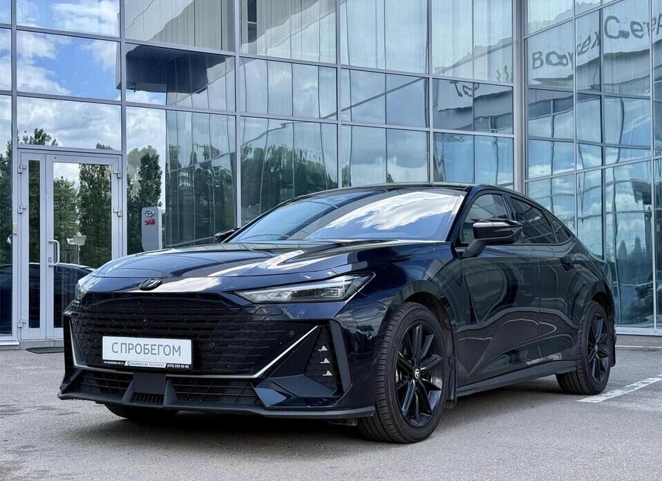 Changan UNI-V 1.5 AMT (181 л.с.)