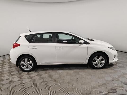 Toyota Auris, 2013 г., 162 922 км