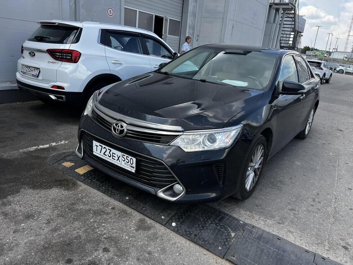Toyota Camry, 2015 г., 200 612 км