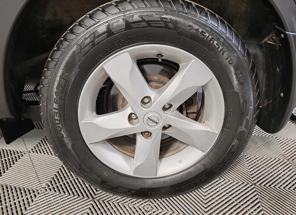 Nissan Qashqai, I Рестайлинг 1.6 CVT (117 л.с.)