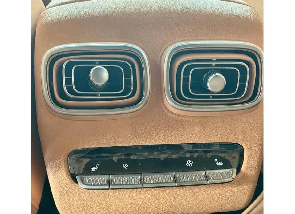 Jaecoo J8 2.0 AMT (249 л.с.) 4WD