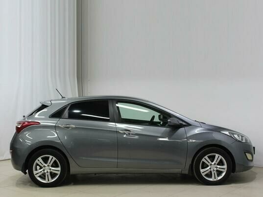 Hyundai I30, 2013 г., 180 975 км