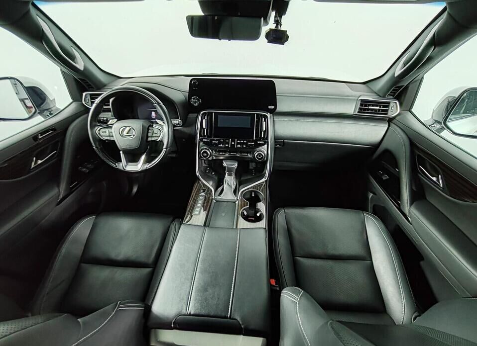 Lexus LX, IV 600 3.5 AT (415 л.с.) 4WD