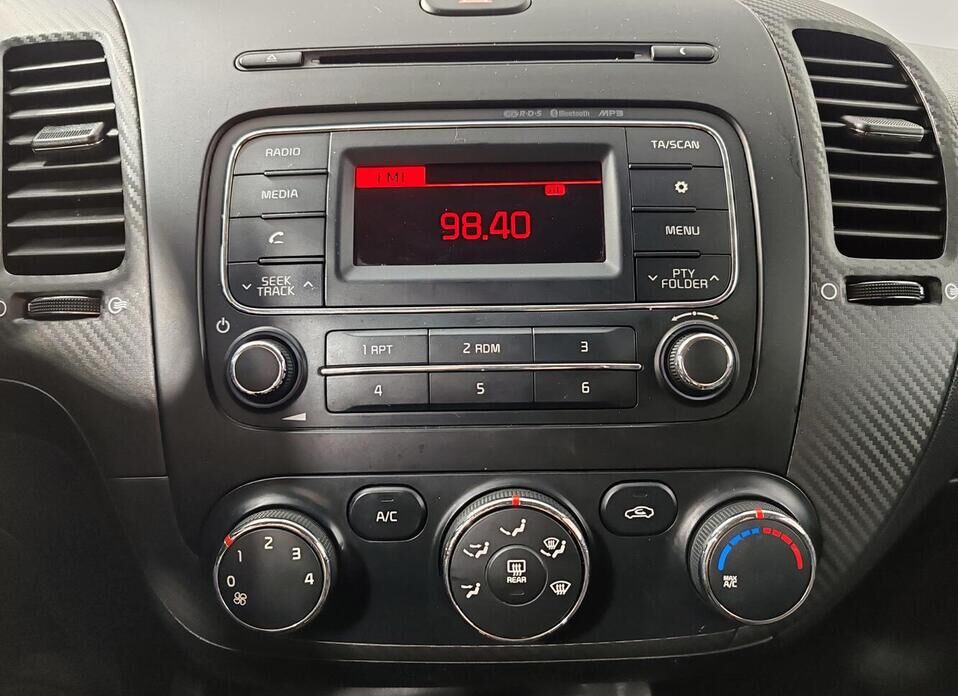 Kia Cerato, III 1.6 AT (130 л.с.)