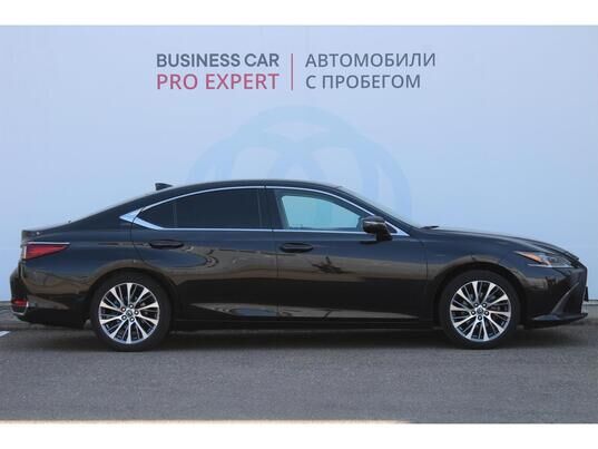 Lexus ES, 2019&nbsp;г., 106&nbsp;524&nbsp;км