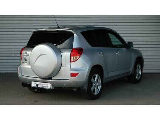 Toyota RAV4, 2008 г., 290 314 км