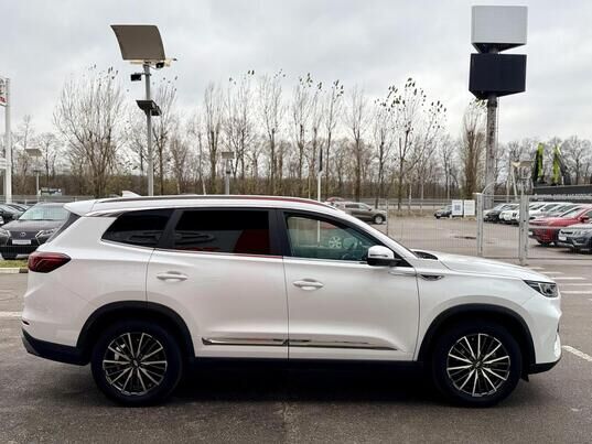 Chery Tiggo 8 Pro, 2022 г., 60 312 км