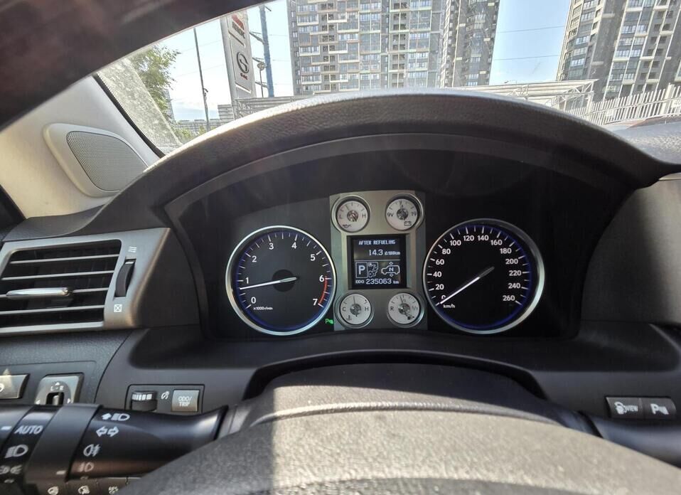 Lexus LX, III 570 5.7 AT (367 л.с.) 4WD