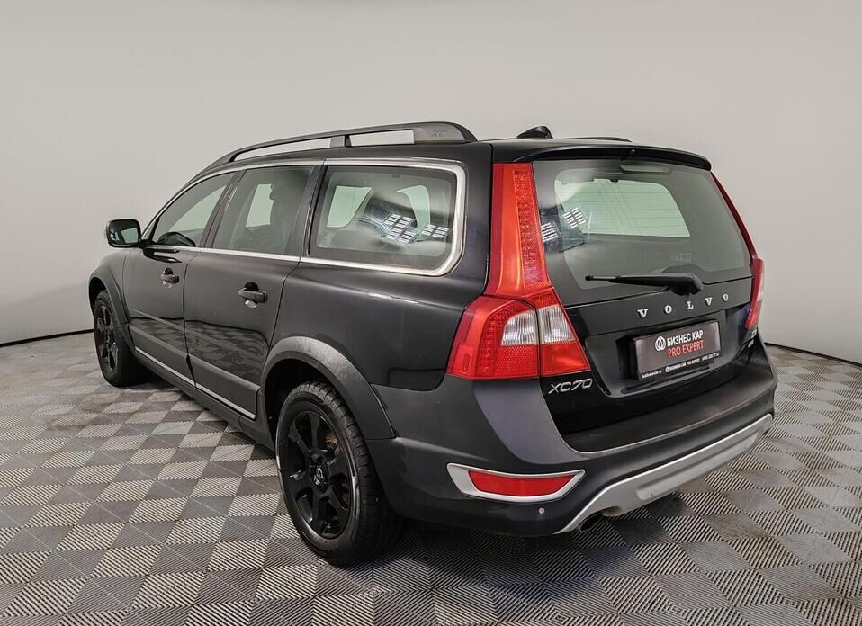 Volvo XC70, II 2.4d AT (163 л.с.) 4WD