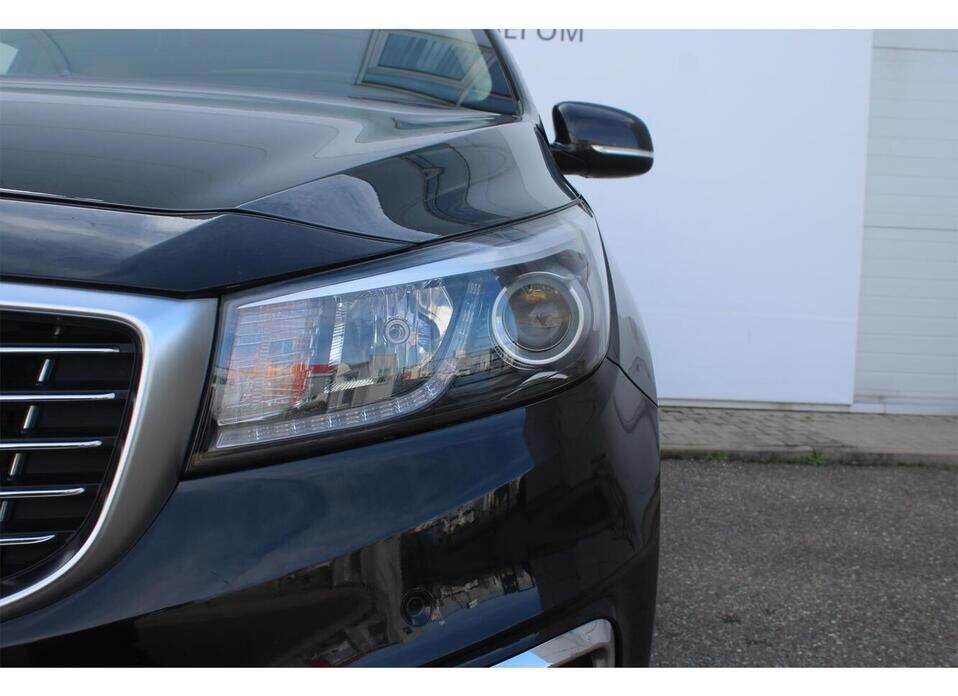 Kia Carnival, III 2.2d AT (202 л.с.)