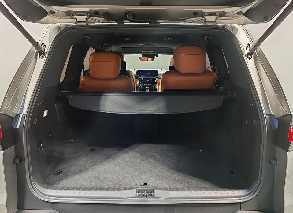 Lexus LX, IV 600 3.5 AT (415 л.с.) 4WD