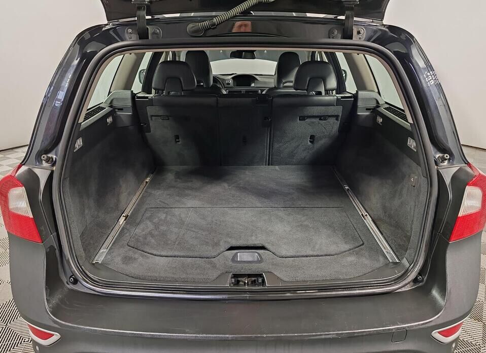 Volvo XC70, II 2.4d AT (163 л.с.) 4WD