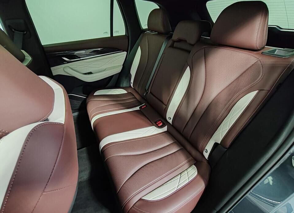 Geely Monjaro, I 2.0 AT (238 л.с.) 4WD
