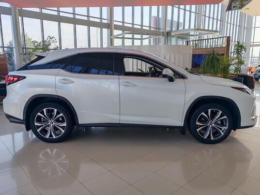 Lexus RX, 2021&nbsp;г., 83&nbsp;791&nbsp;км