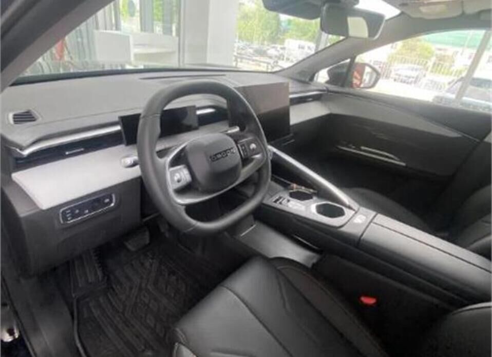 Omoda C5, II 1.5 AMT (147 л.с.)