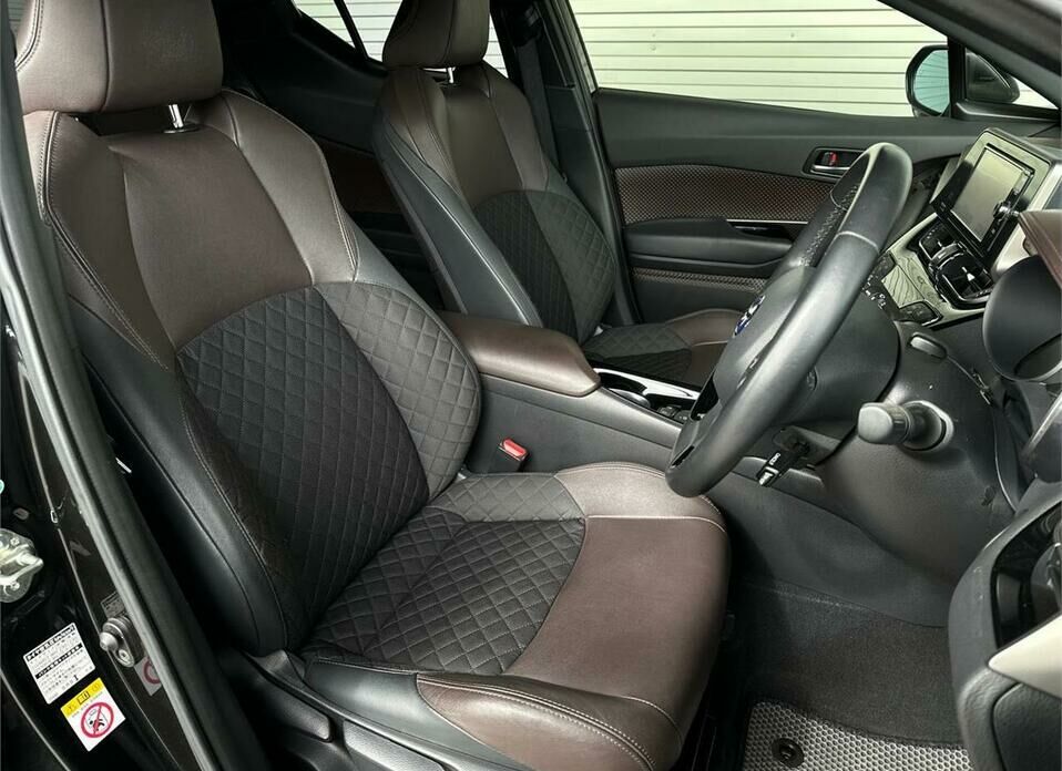 Toyota C-HR 1.8hyb AT (98 л.с.)