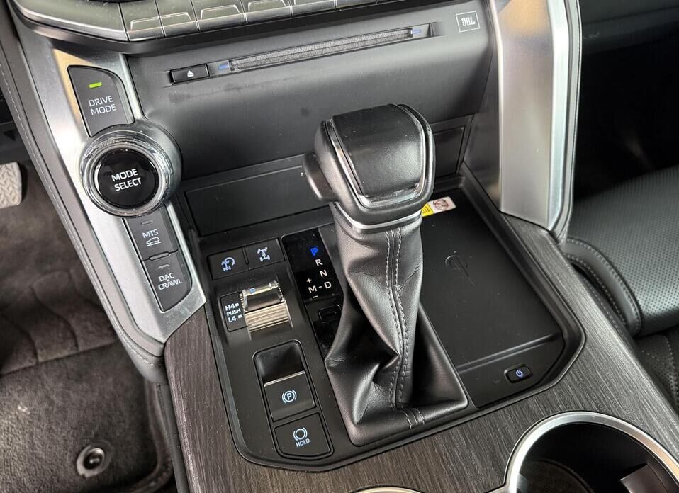 Toyota Land Cruiser, 300 Series 3.3d AT (299 л.с.) 4WD