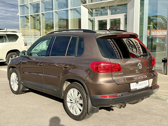 Volkswagen Tiguan, 2015 г., 147 517 км