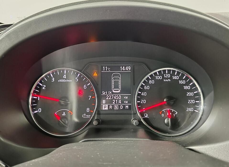 Nissan X-Trail, II Рестайлинг 2.5 CVT (169 л.с.) 4WD