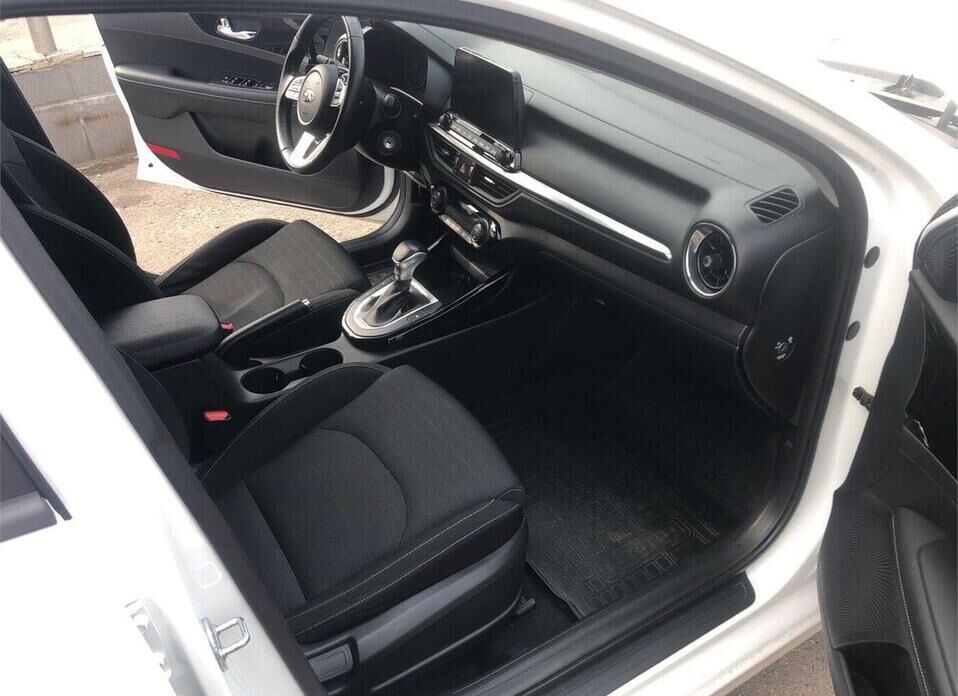 Kia Cerato 1.6 AT (128 л.с.)