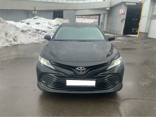 Toyota Camry, 2019 г., 175 327 км