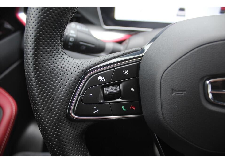 Geely Coolray, I Рестайлинг 1.5 AMT (147 л.с.)