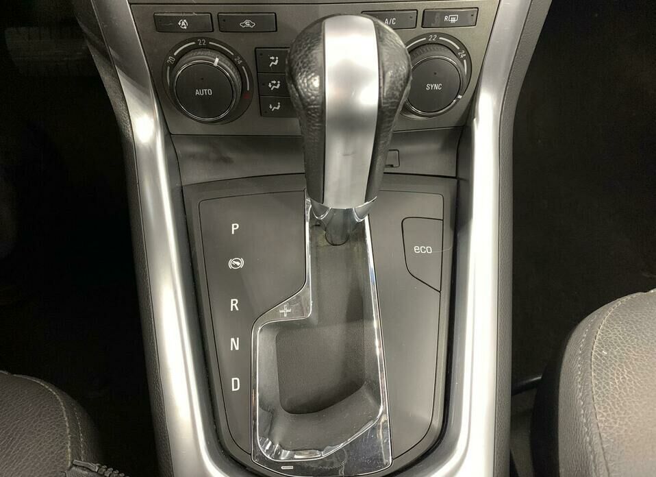 Opel Antara 2.2d AT (184 л.с.) 4WD