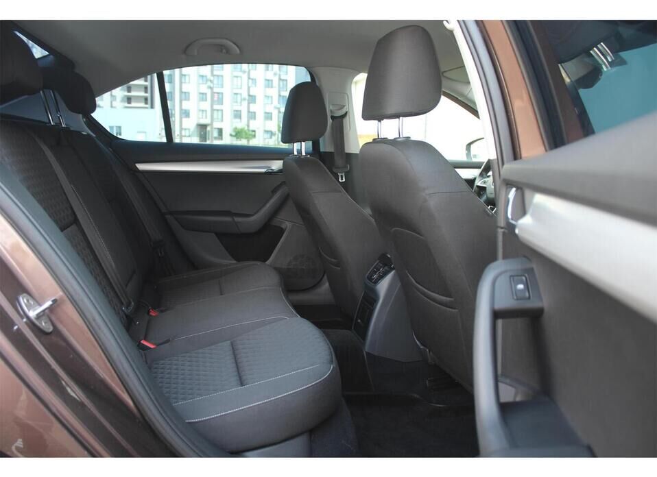 Skoda Octavia, III (A7) 2.0d AMT (150 л.с.)