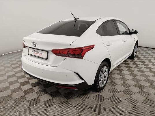 Hyundai Solaris, 2020 г., 113 858 км