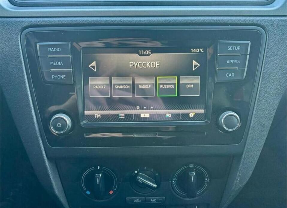 Skoda Rapid, I Рестайлинг 1.6 MT (90 л.с.)