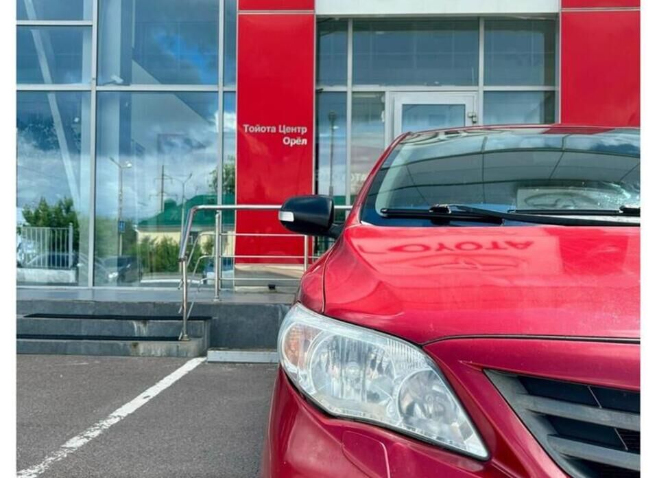 Toyota Corolla, X (E140, E150) Рестайлинг 1.6 MT (124 л.с.)