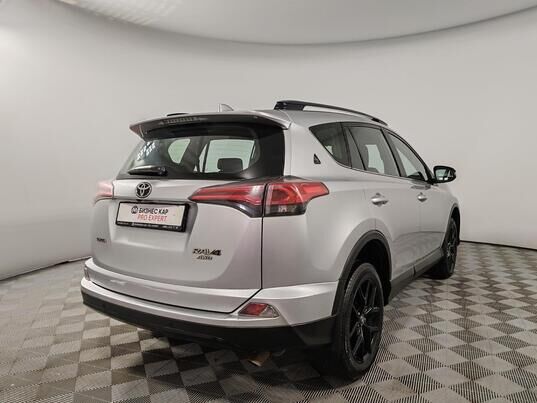 Toyota RAV4, 2018&nbsp;г., 101&nbsp;789&nbsp;км