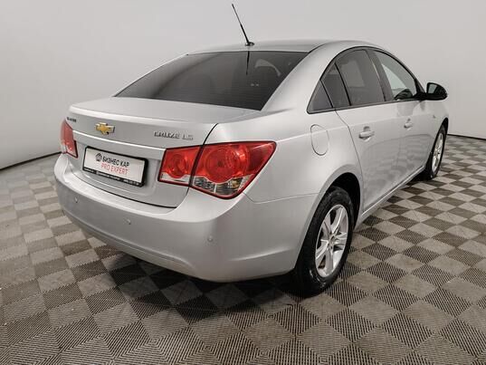 Chevrolet Cruze, 2010 г., 142 920 км